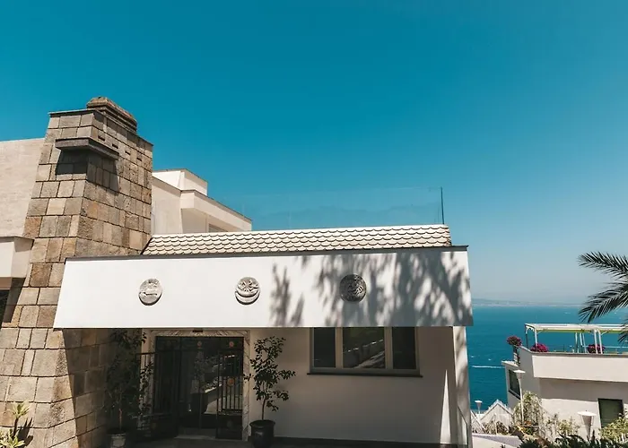 Unique View With Private Pool Near *