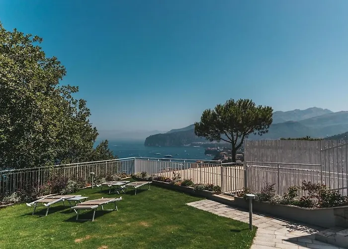 Unique View With Private Pool Near Villa Sorrento