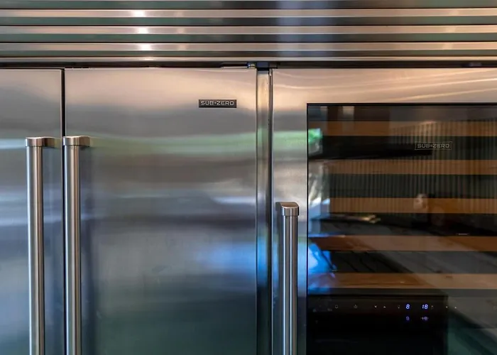 Unique View With Private Pool Near