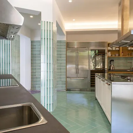 Unique View With Private Pool Near Villa *