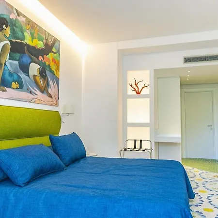 Unique View With Private Pool Near *