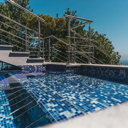 Unique View With Private Pool Near *