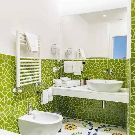 Unique View With Private Pool Near *