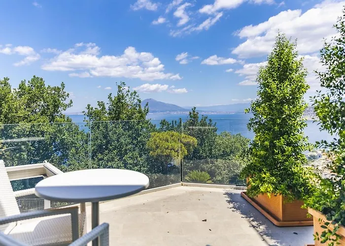 Unique View With Private Pool Near *