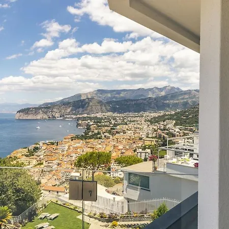 Unique View With Private Pool Near Península Sorrentina