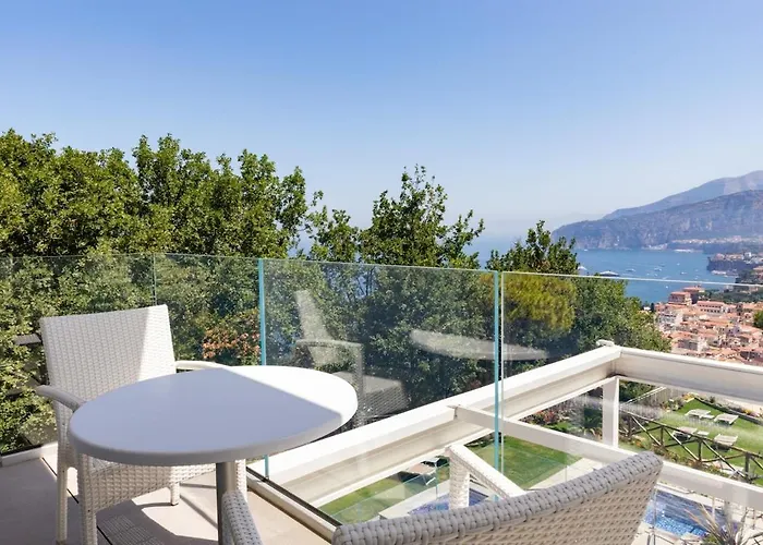 Unique View With Private Pool Near Sorrento